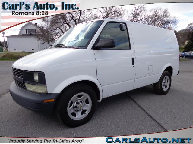 2003 CHEVROLET ASTRO white here at carls auto inc we strive to bring you the best selection at t