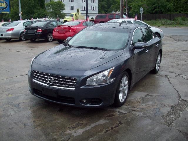 2009 Nissan Maxima