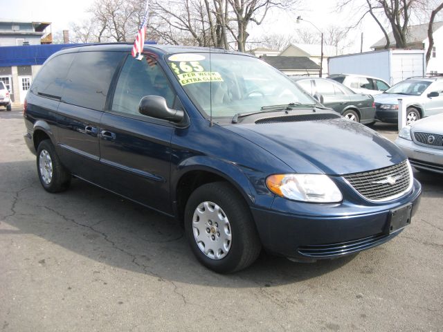 2002 Chrysler Town and Country