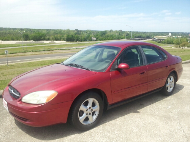 2000 Ford Taurus