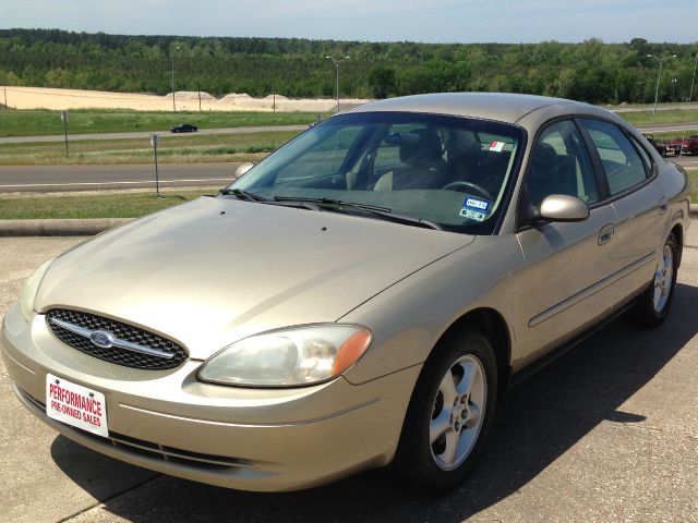 2001 Ford Taurus
