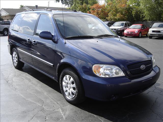 2004 Kia Sedona for sale
