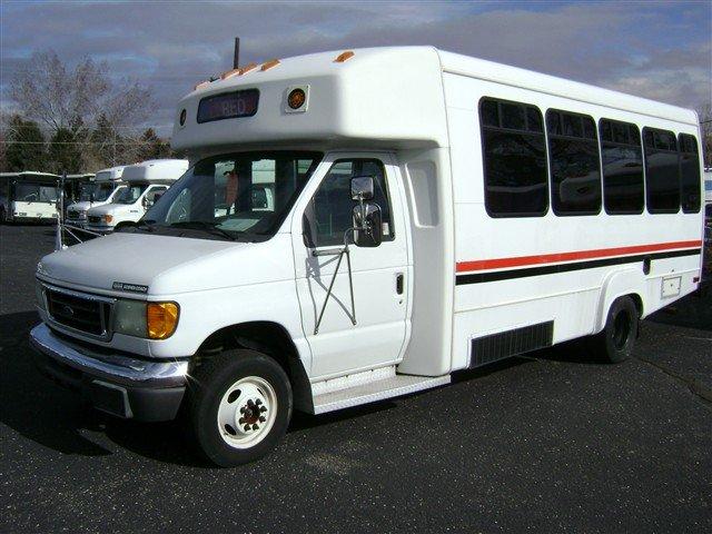 2004 Goshen GCII for sale