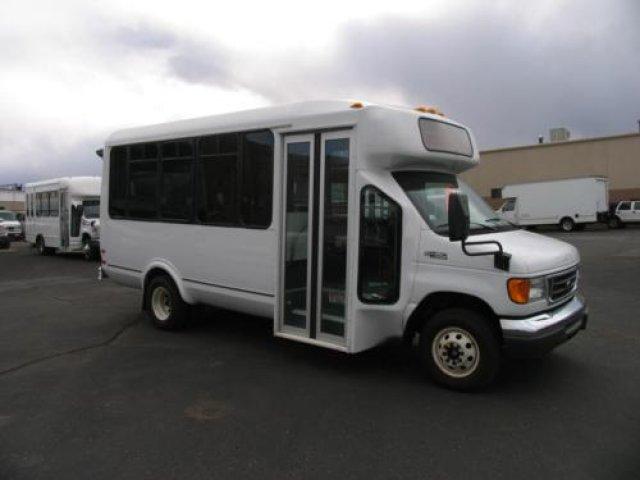 2006 El Dorado Aerotech 200 for sale