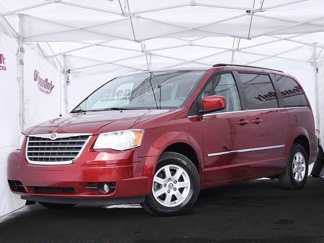 2010 Chrysler Town & Country for sale