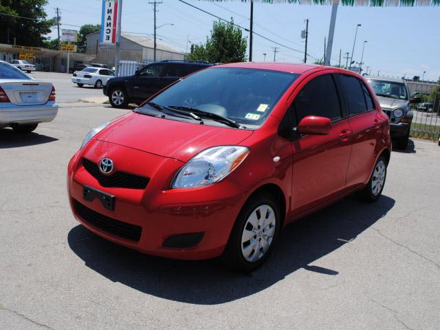2010 Toyota Yaris for sale