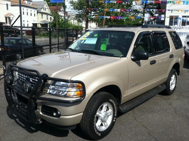 2005 Ford Explorer