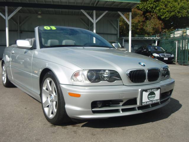 2003 BMW 3 series