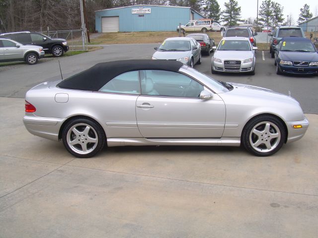 2002 Mercedes-Benz CLK Class