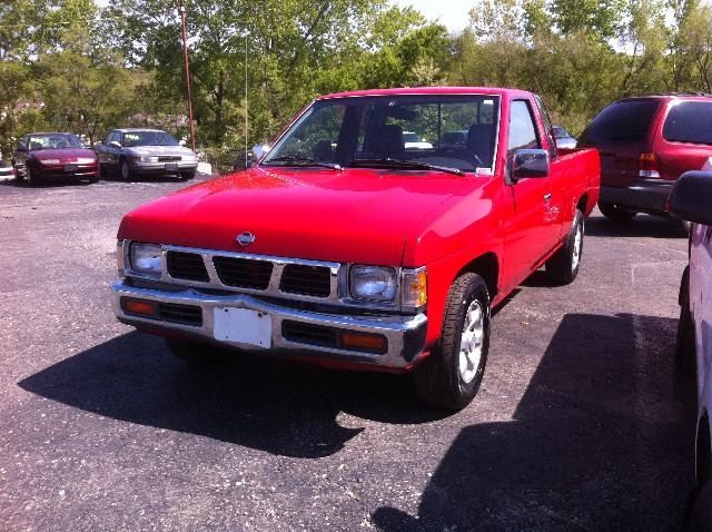 1997 Nissan Pickup for sale