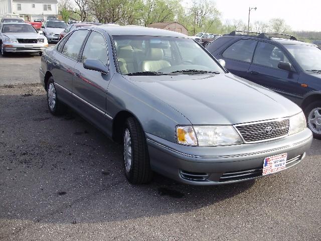 1998 Toyota Avalon for sale
