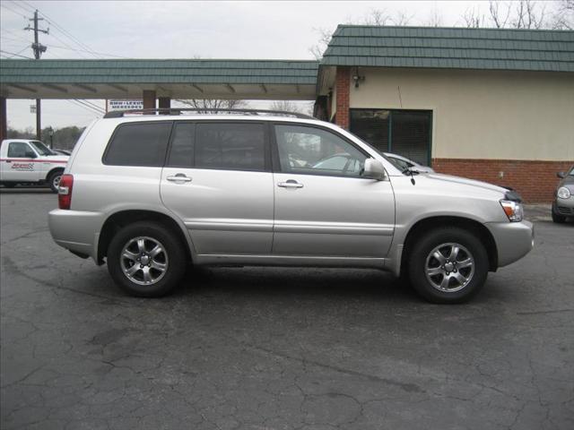 2005 Toyota Highlander for sale