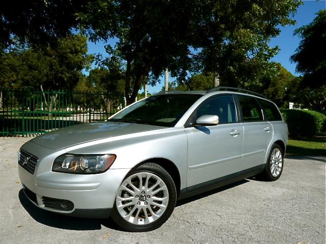 2005 Volvo V50 for sale