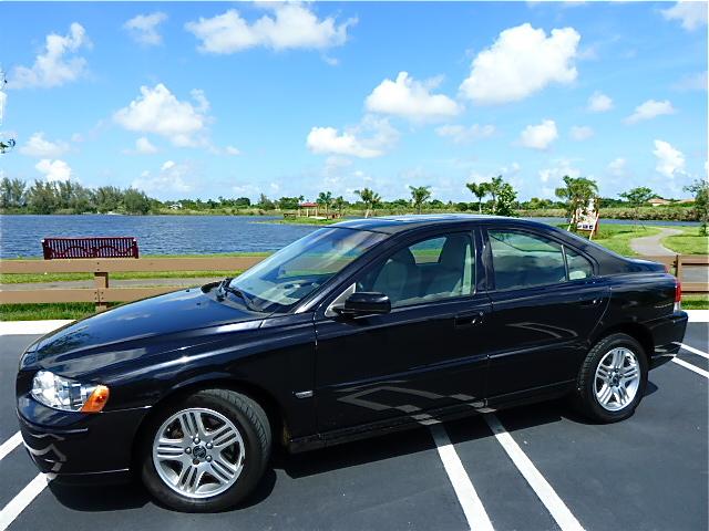 2005 Volvo S60 for sale