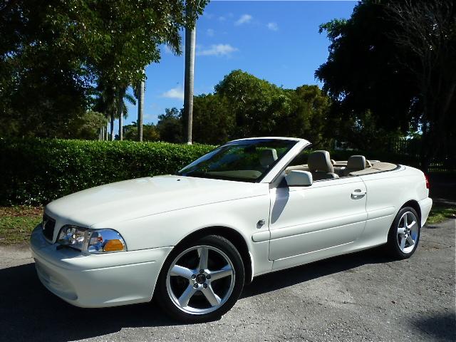 2004 Volvo C70 for sale