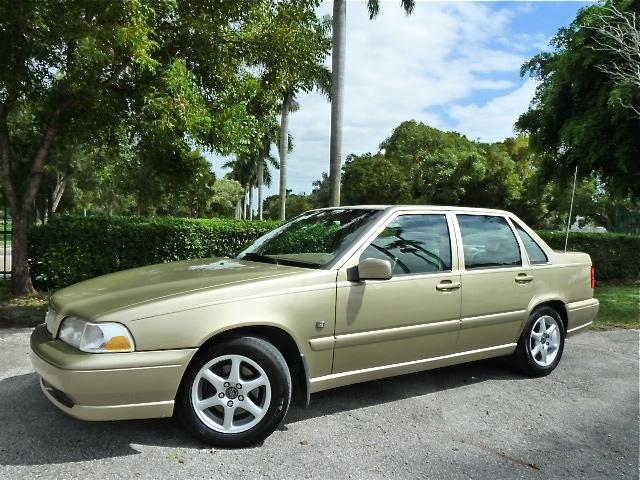 1999 Volvo S70 for sale