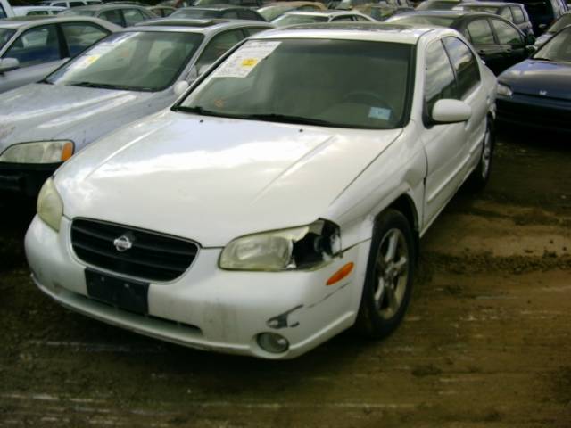 2000 Nissan Maxima for sale