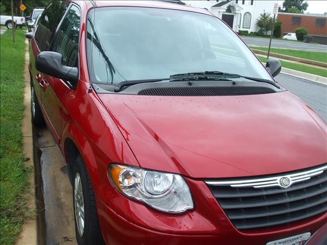 2007 Chrysler Town & Country