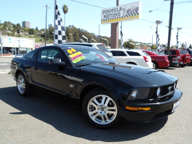 2006 Ford Mustang for sale