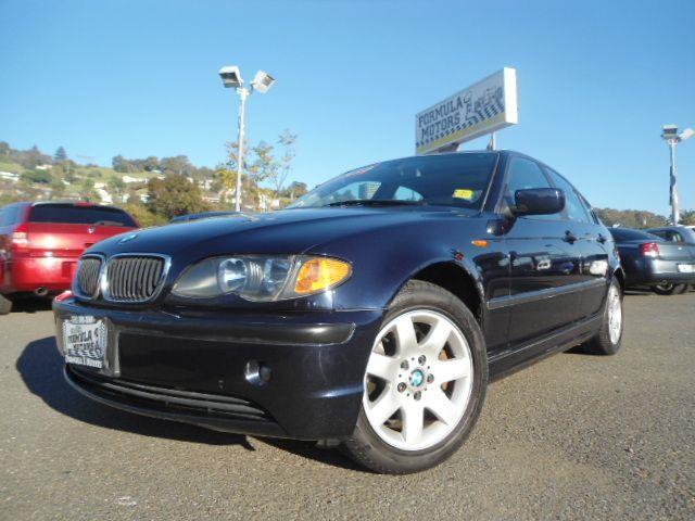 2004 BMW 3 SERIES 325I SEDAN dark blue this is a super clean and affordable bmw 3 series with leat