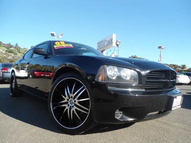 2008 DODGE CHARGER SE black this is a black on black beuty  equipped with brand new 22 custom wh
