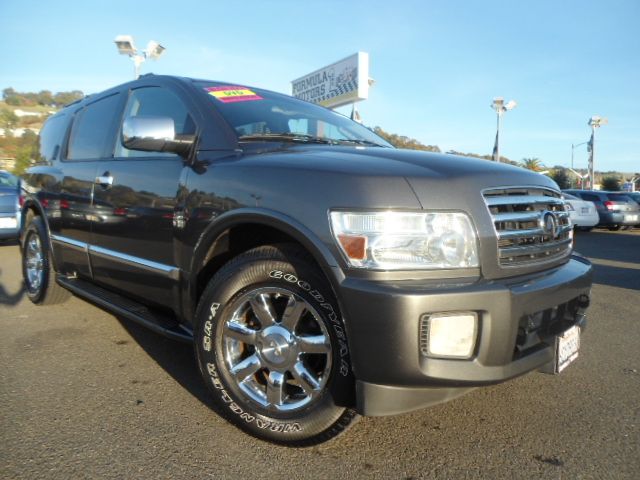 2004 INFINITI QX56 2WD gray this is a beautiful 2004 infiniti qx56 automatic v8 56 liter 2wd suv