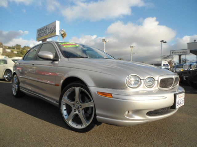 2006 JAGUAR X-TYPE 30 AWD SPORT silver this is the all wheel drive sport package model of the x-t
