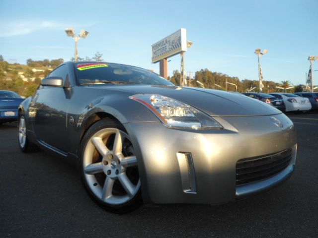 2004 NISSAN 350Z TOURING COUPE gray this is a super clean extra low miles 350z loaded with options