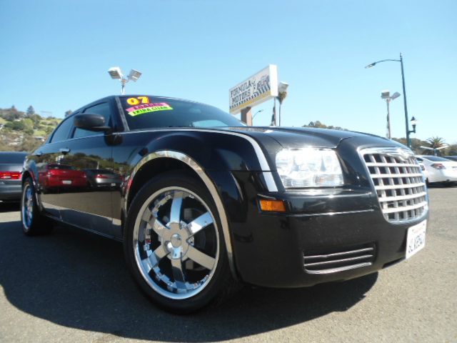 2007 CHRYSLER 300 CUSTOM CHROME WHEELS black this is truly a sweet looking 300 in black on black 