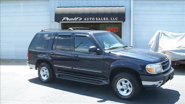 2000 Ford Explorer for sale
