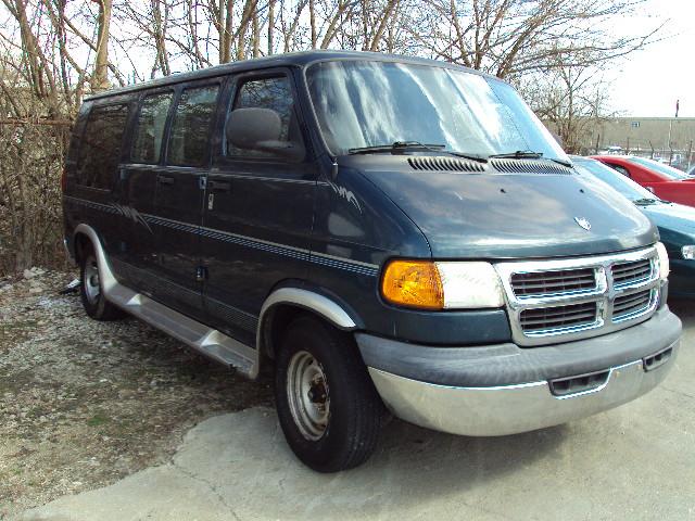 2000 Dodge Ram Van for sale