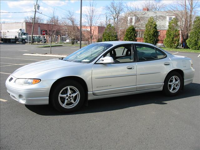 2002 Pontiac Grand Prix
