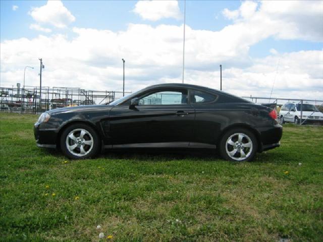 2005 Hyundai Tiburon for sale