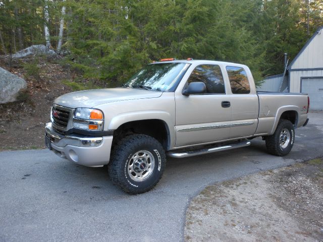 2006 GMC Sierra 2500