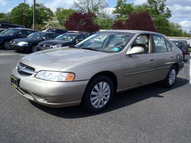 2000 Nissan Altima for sale