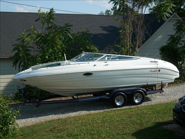 1998 Mariah Shabah Z 252 (25') for sale