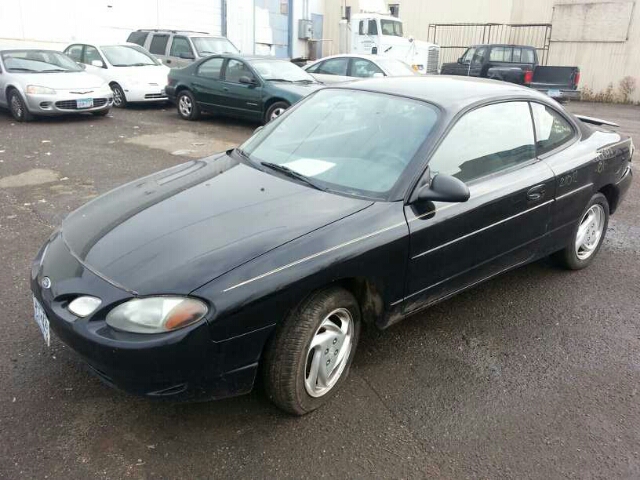 2001 Ford Escort
