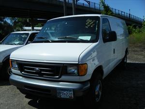 2005 Ford Econoline