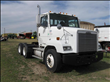2001 Freightliner  FLC
