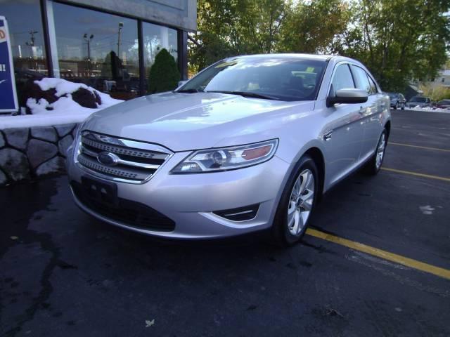 2010 Ford Taurus for sale