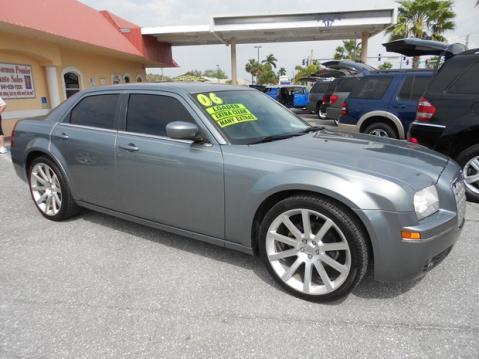 Tothego - 2006 Chrysler 300_1