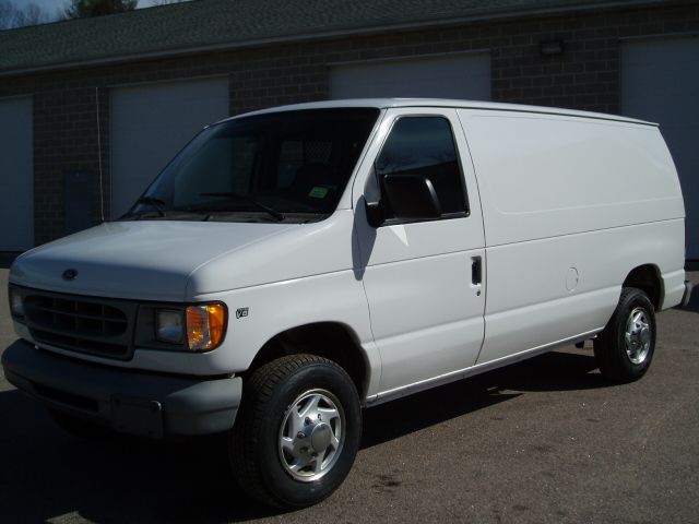 2000 Ford Econoline