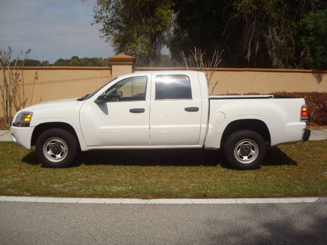 2007 Mitsubishi Raider for sale