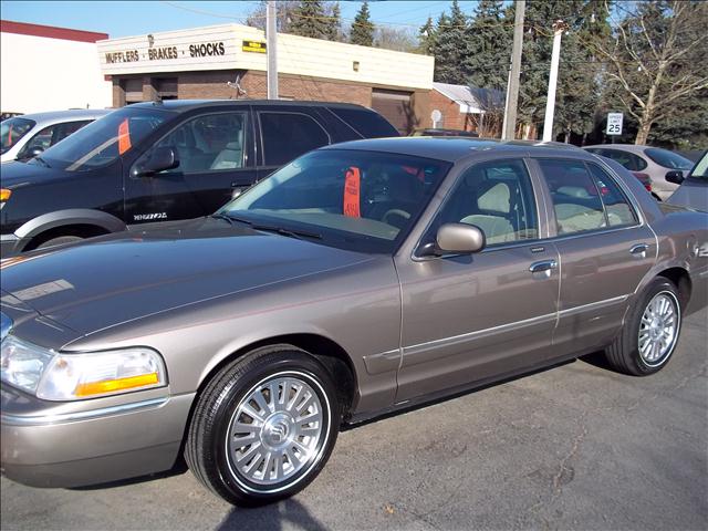 2004 Mercury Grand Marquis for sale
