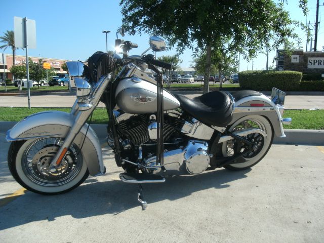 2008 HARLEY-DAVIDSON DELUX for sale
