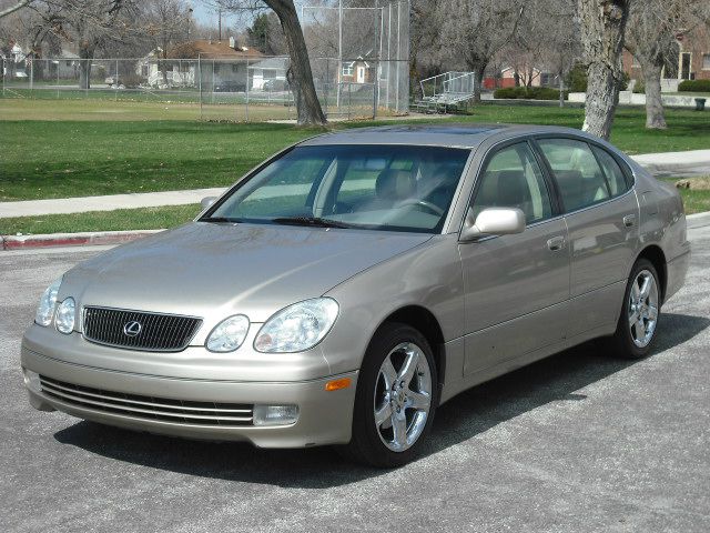 2000 Lexus GS 300