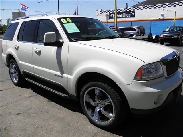 2004 Lincoln Aviator for sale