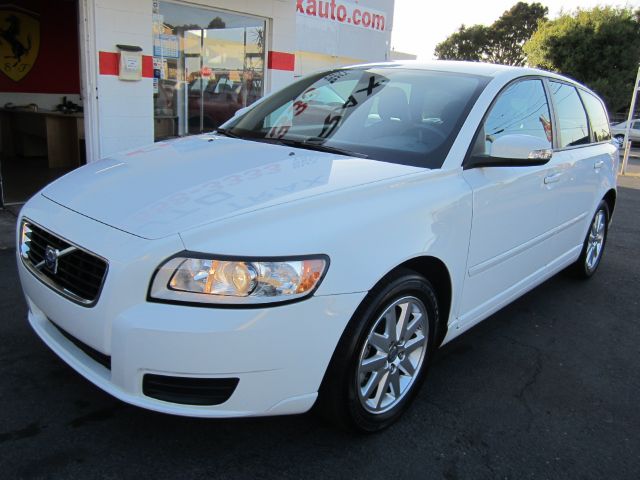 2009 Volvo V50