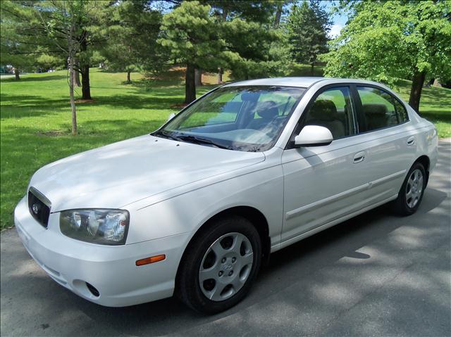 2002 HYUNDAI ELANTRA GLS, ...