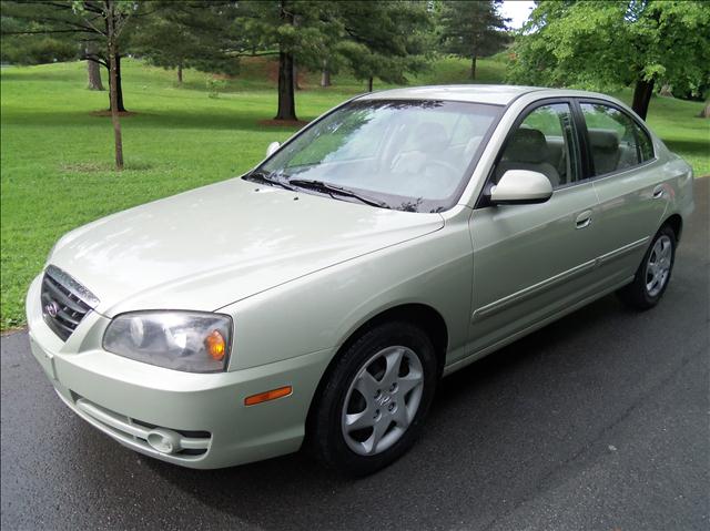 2004 HYUNDAI ELANTRA GLS, ...
